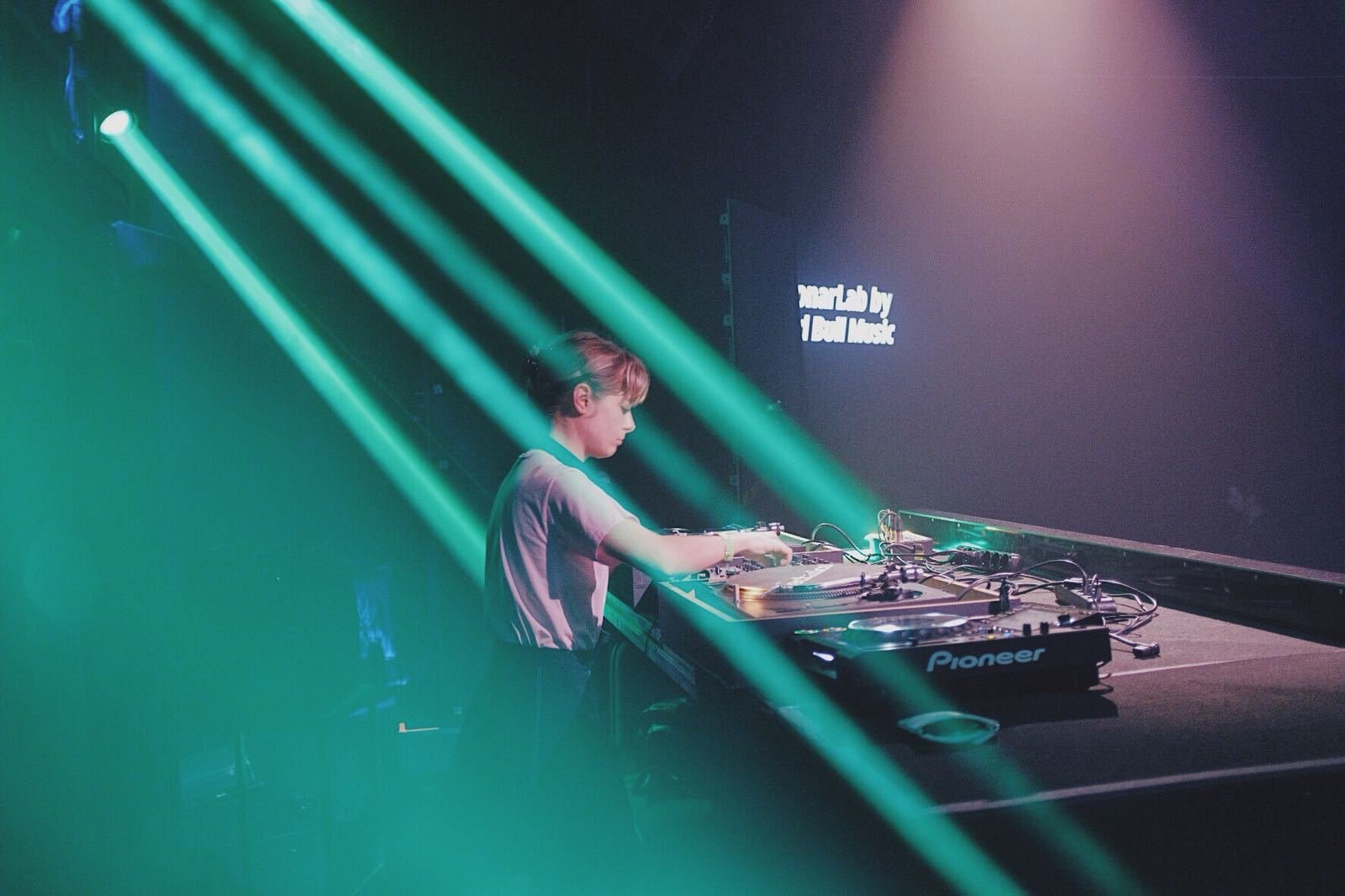 eb3e74_1fc3e26ea995421d9db9817f5f97bde5~mv2