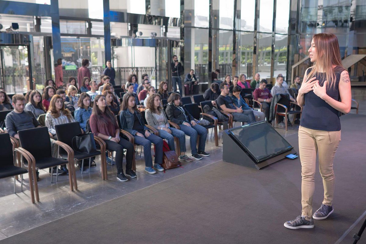 eb3e74_32d7fe2db1ce44a8b2d43b3e2632c8bf~mv2