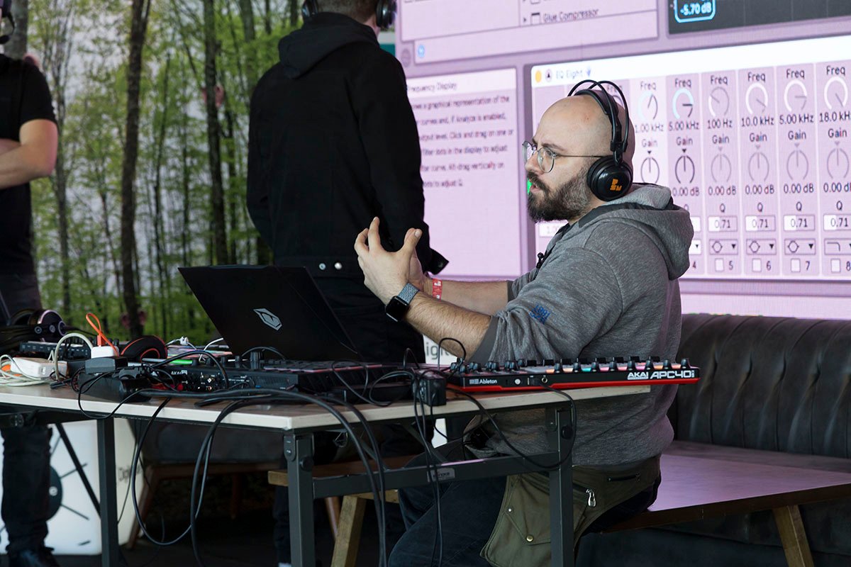 eb3e74_a3f6fdd7e7bb4265ad4a528411599477~mv2