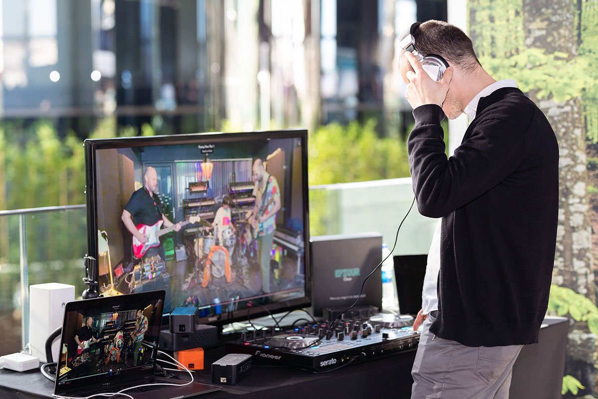 eb3e74_e43d2cc4213a4fe1babd0d06944dcdaa~mv2