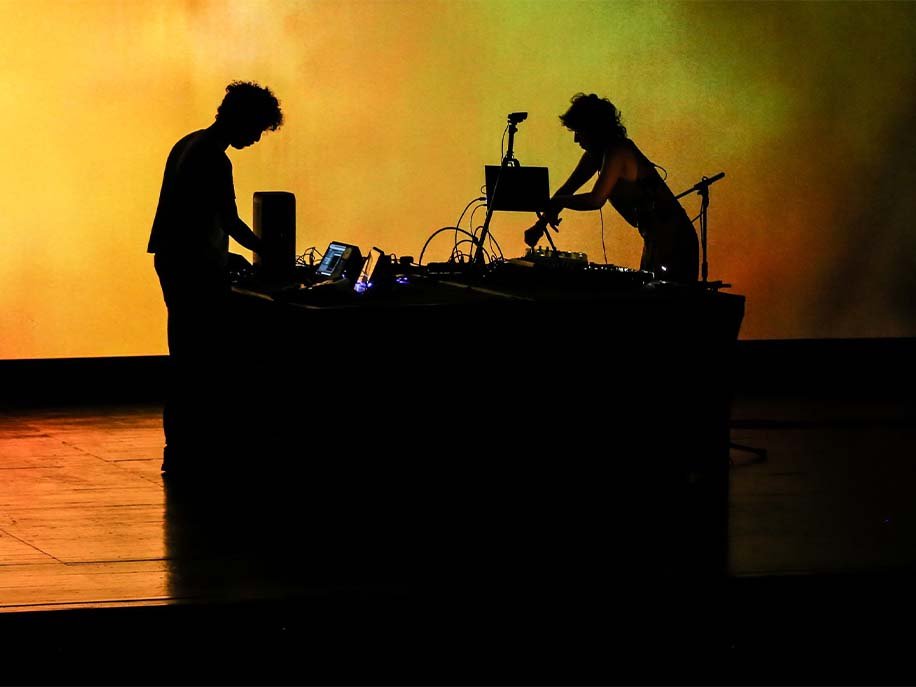 eb3e74_f4ceae624d964c46af64d57c54fffa2c~mv2